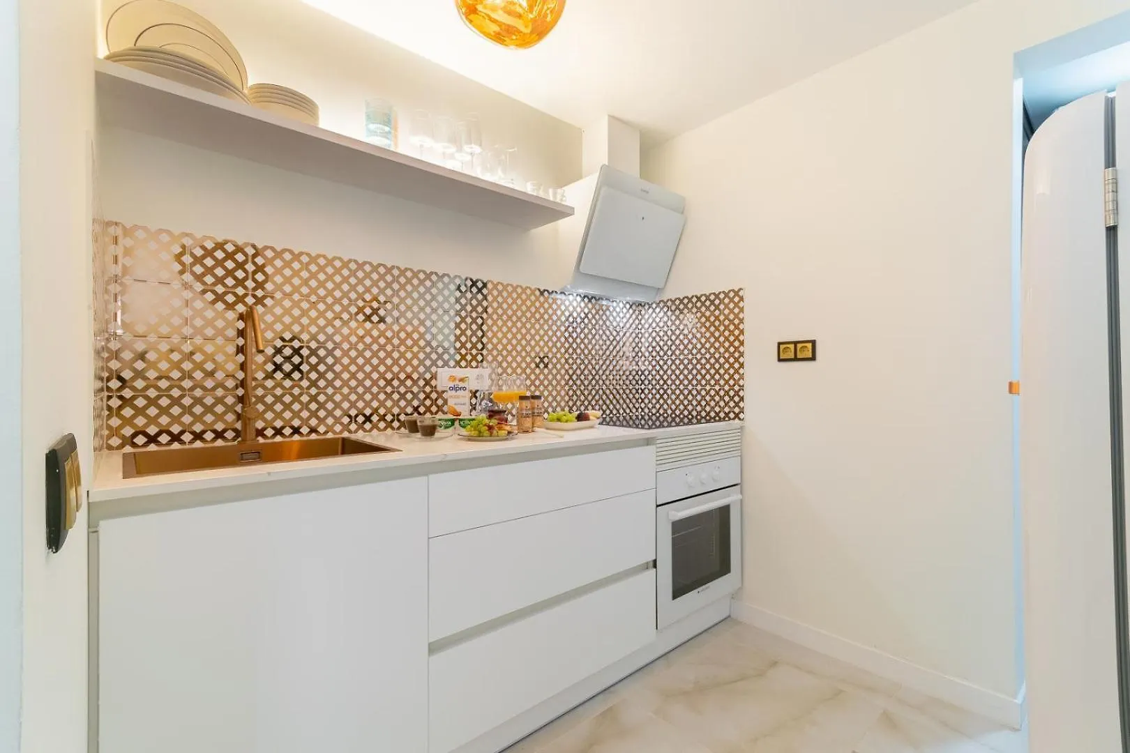 Apartment En Calma Por El Mediterraneo. Sant Adria de Besos Spain